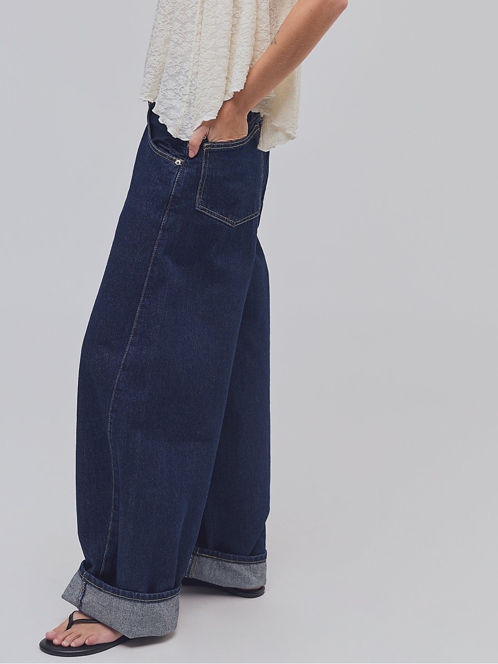 Levi’s Super Baggy Barrel Jean